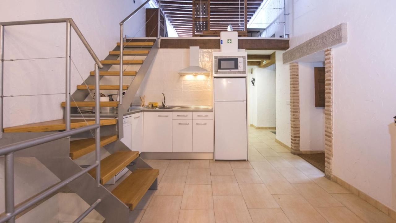 El Patio Del Arrayan - Apartamentos Aloha Toledo Ngoại thất bức ảnh