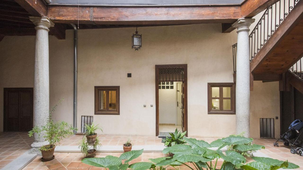El Patio Del Arrayan - Apartamentos Aloha Toledo Ngoại thất bức ảnh