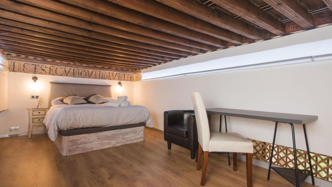 El Patio Del Arrayan - Apartamentos Aloha Toledo Ngoại thất bức ảnh